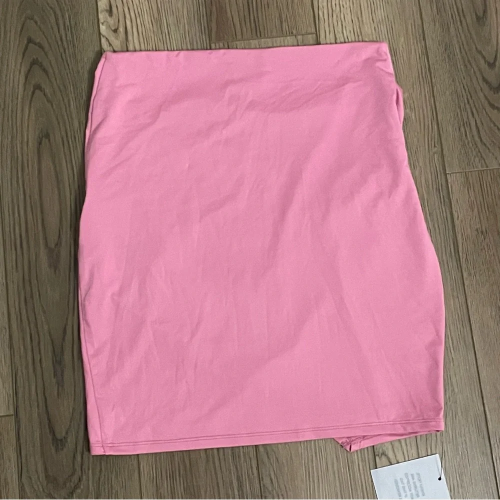 Superdown Valencia Pink‎ Tulip Mini Skirt NEW